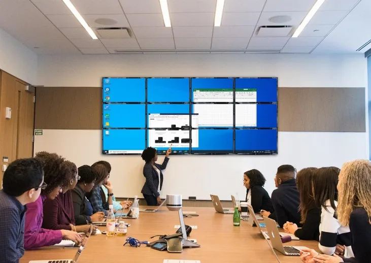 3 Essential AV devices for successful presentations